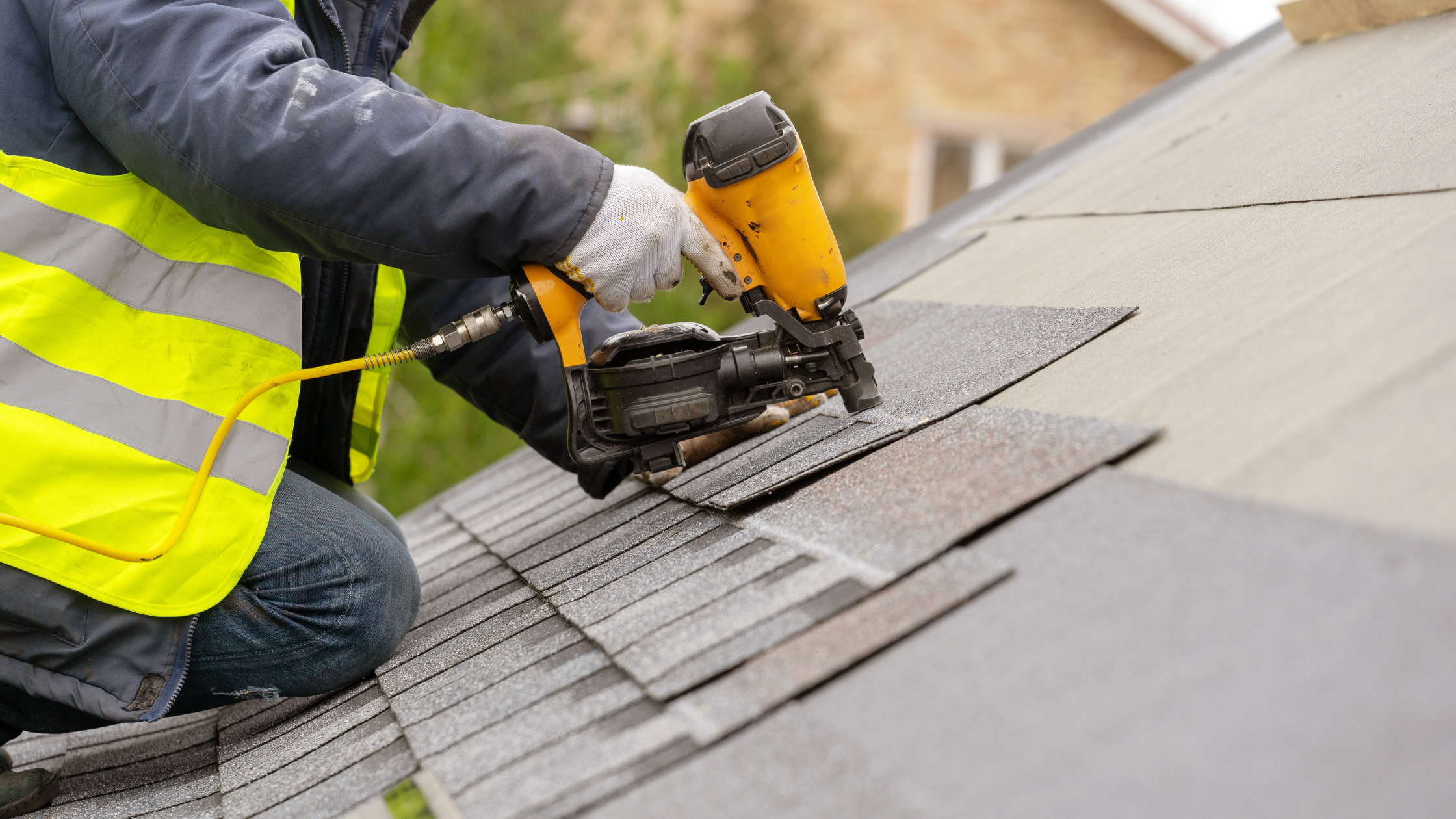 How to Choose the Right Roofing Materials For Your Home